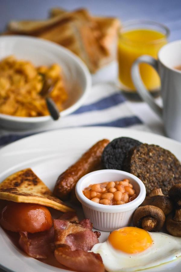 Cairn Hotel Bathgate Dış mekan fotoğraf